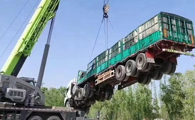 双江道路脱困救援案例